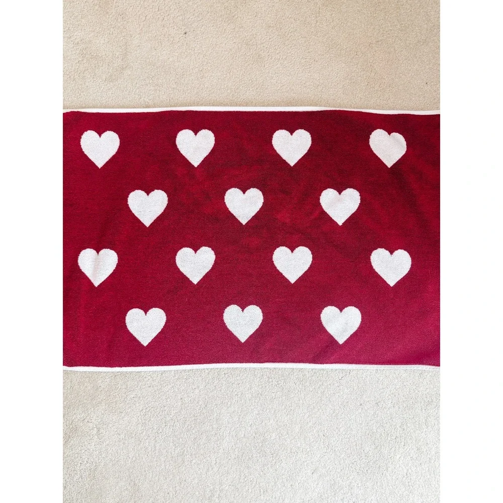 Pottery Barn Hearts Bath Mat White  Red 100% Cotton Made in Portugal